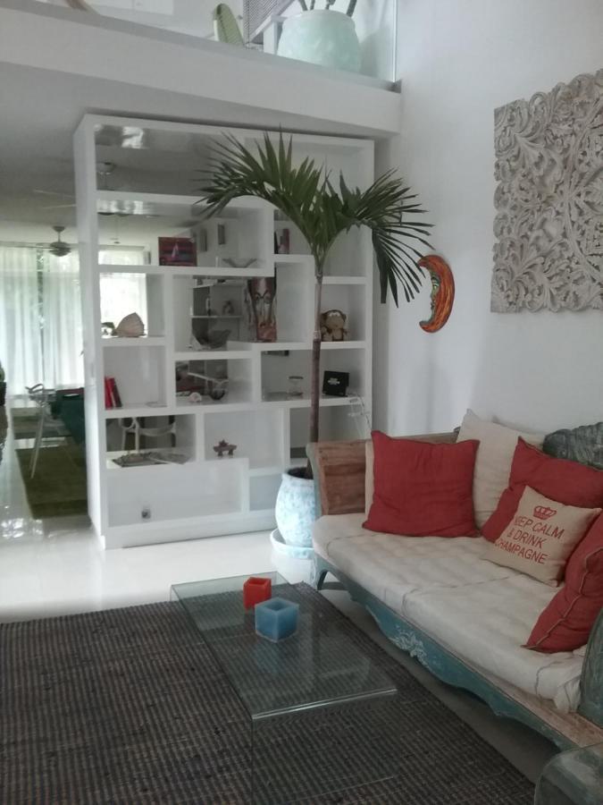 לינה וארוחת בוקר פלאייה דל כרמן Casa Rioja Playacar מראה חיצוני תמונה