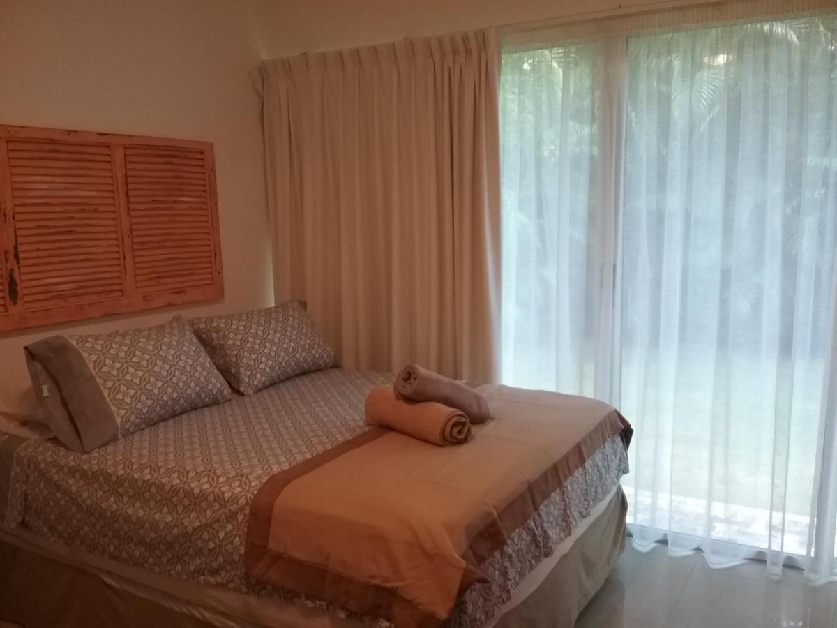 לינה וארוחת בוקר פלאייה דל כרמן Casa Rioja Playacar מראה חיצוני תמונה