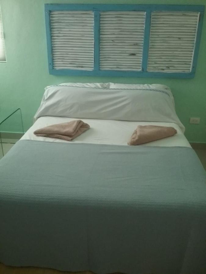 לינה וארוחת בוקר פלאייה דל כרמן Casa Rioja Playacar מראה חיצוני תמונה