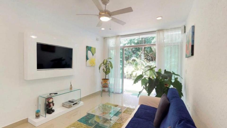 לינה וארוחת בוקר פלאייה דל כרמן Casa Rioja Playacar מראה חיצוני תמונה