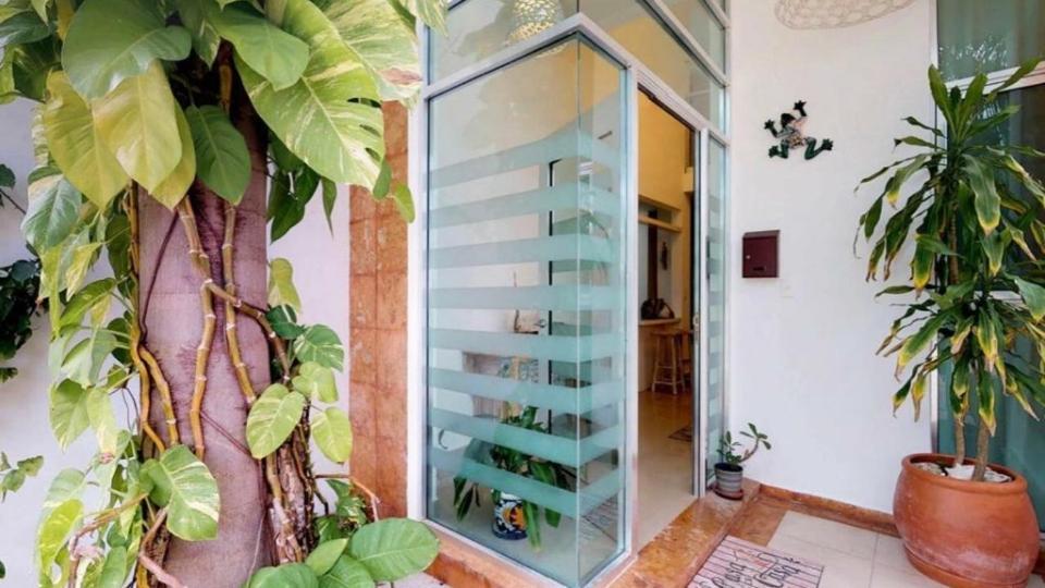 לינה וארוחת בוקר פלאייה דל כרמן Casa Rioja Playacar מראה חיצוני תמונה