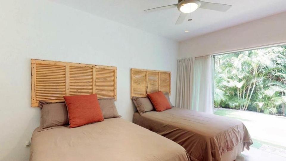 לינה וארוחת בוקר פלאייה דל כרמן Casa Rioja Playacar מראה חיצוני תמונה